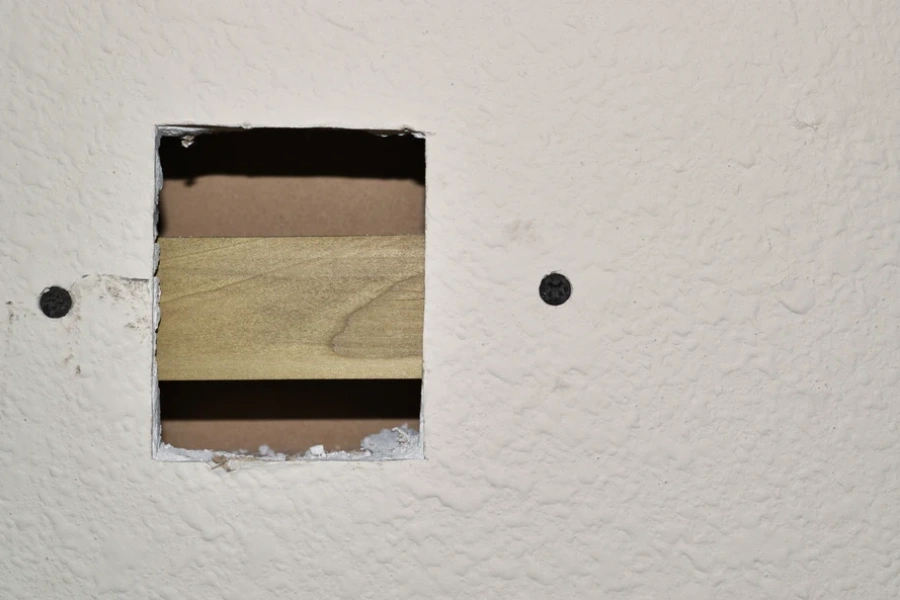 Quality Drywall Hole Repair Norfolk, VA Quality Drywall Hole Repair Norfolk, VA